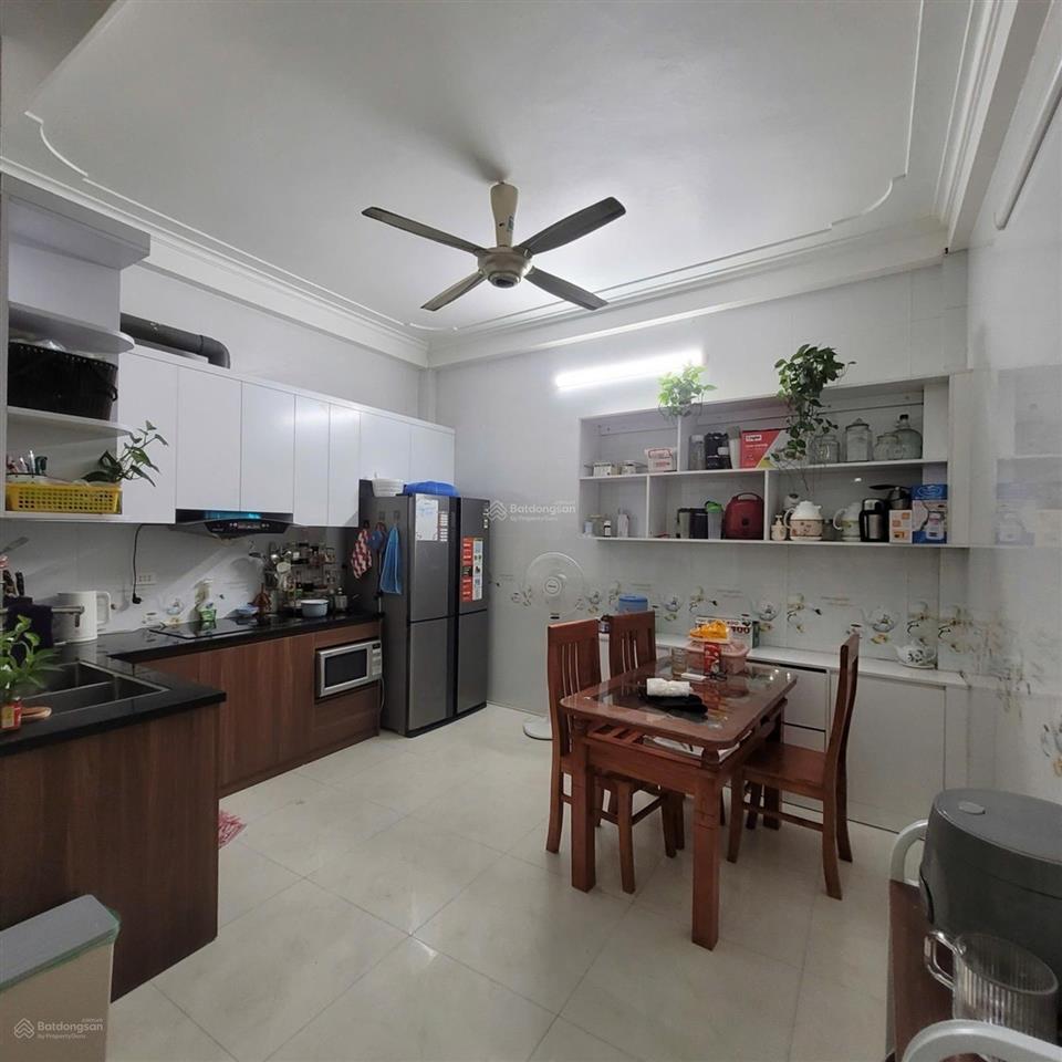 Bán nhà đẹp tân mai, ngõ thông tứ phía 49m2 x 4tầng 4ngủ chỉ 9,3tỷ có thương lượng