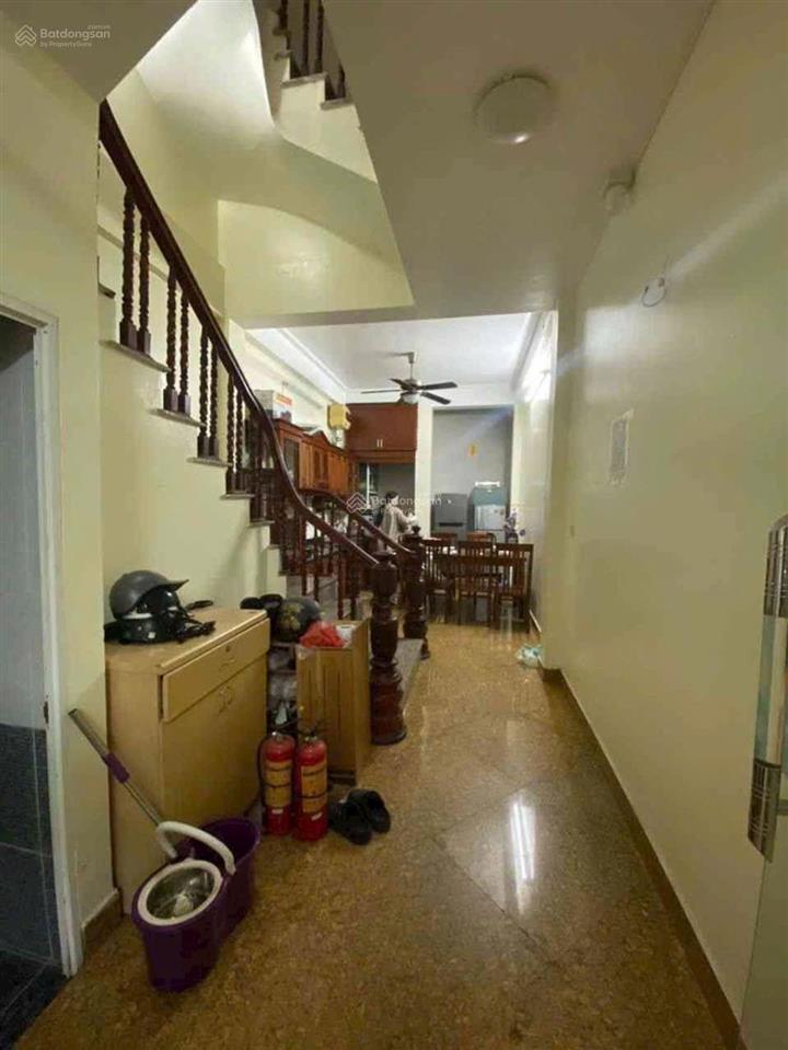 Bán nhà tt hai bà trưng  kim ngưu, 49m2 5ngủ dân xây kcbt, chỉ 10,5 tỷ (ctl)