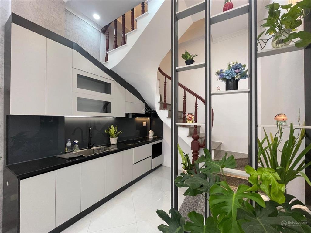 Bán nhà gốc đề minh khai 25m2 4 tầng 3 ngủ chỉ 6,2 tỷ (ctl) full nội thất