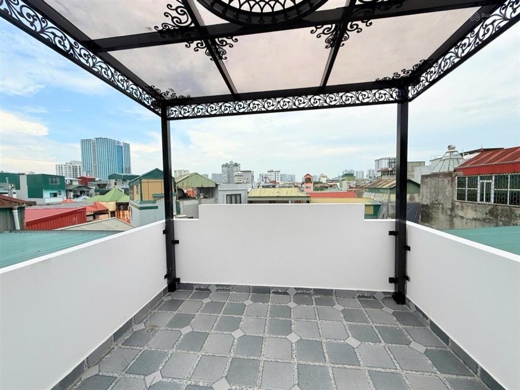 Bán nhà tt hai bà trưng, nhà mới 6 tầng thang máy 30,2m2 chỉ 8,5 tỷ (ctl)
