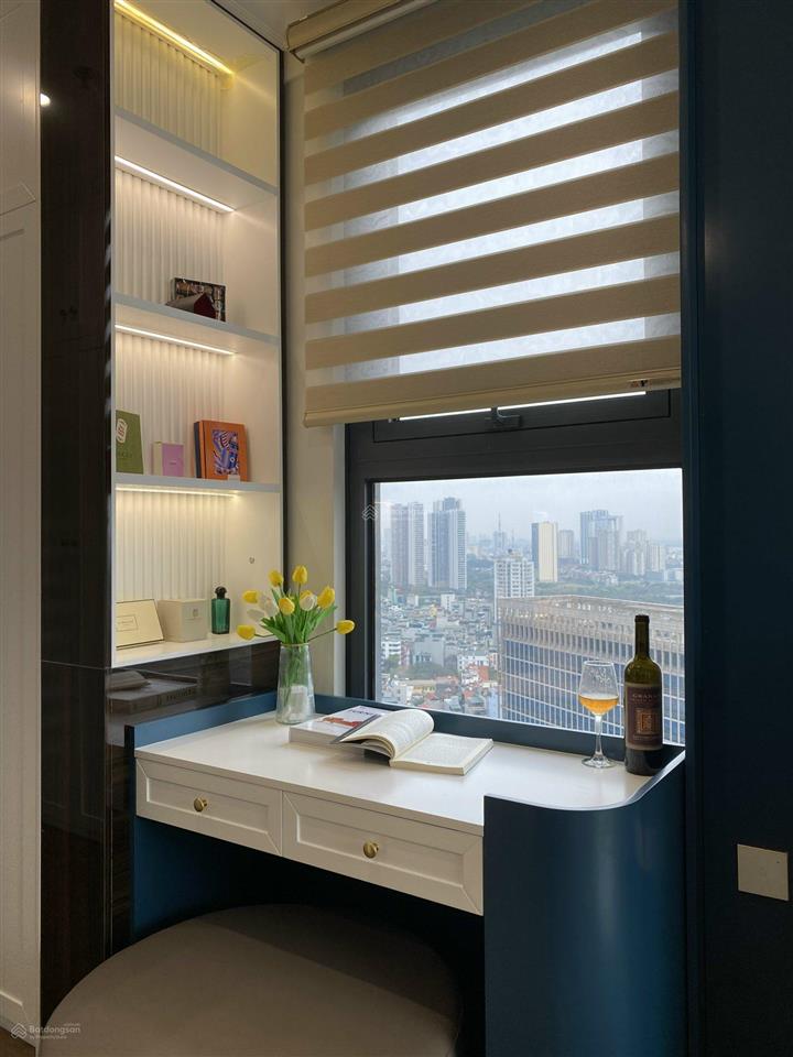 Chuyển nhượng căn hộ 3 ngủ full đồ nội thất, điện tử & lạnh đồ đẹp tầng 25 căn góc view công viên