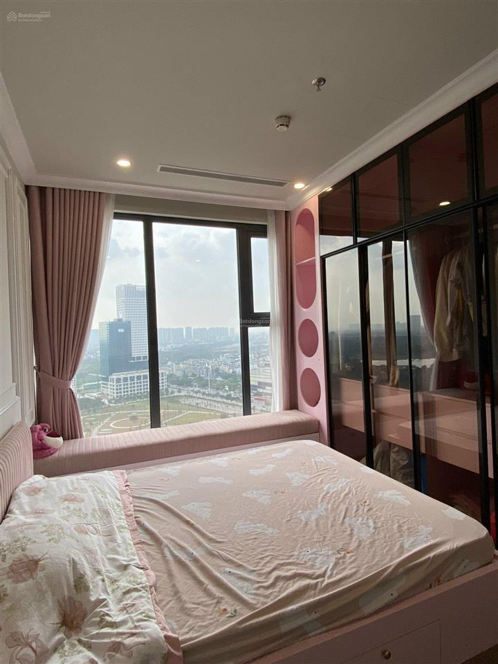 Chuyển nhượng căn hộ 3 ngủ full đồ nội thất, điện tử & lạnh đồ đẹp tầng 25 căn góc view công viên