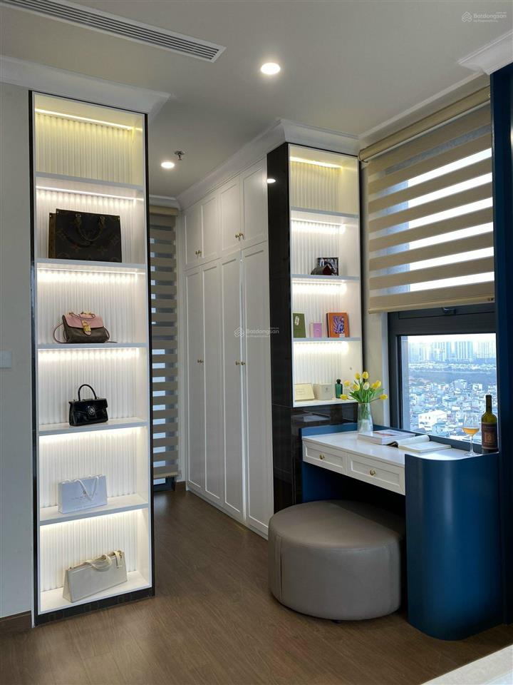 Chuyển nhượng căn hộ 3 ngủ full đồ nội thất, điện tử & lạnh đồ đẹp tầng 25 căn góc view công viên