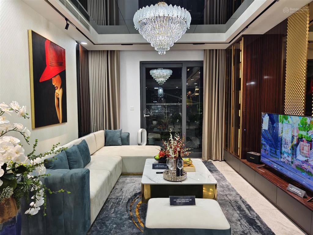 Bán cc tại capital elite, 18,6 tỷ, 119m2, 3pn, 2wc giá tốt bao đẹp