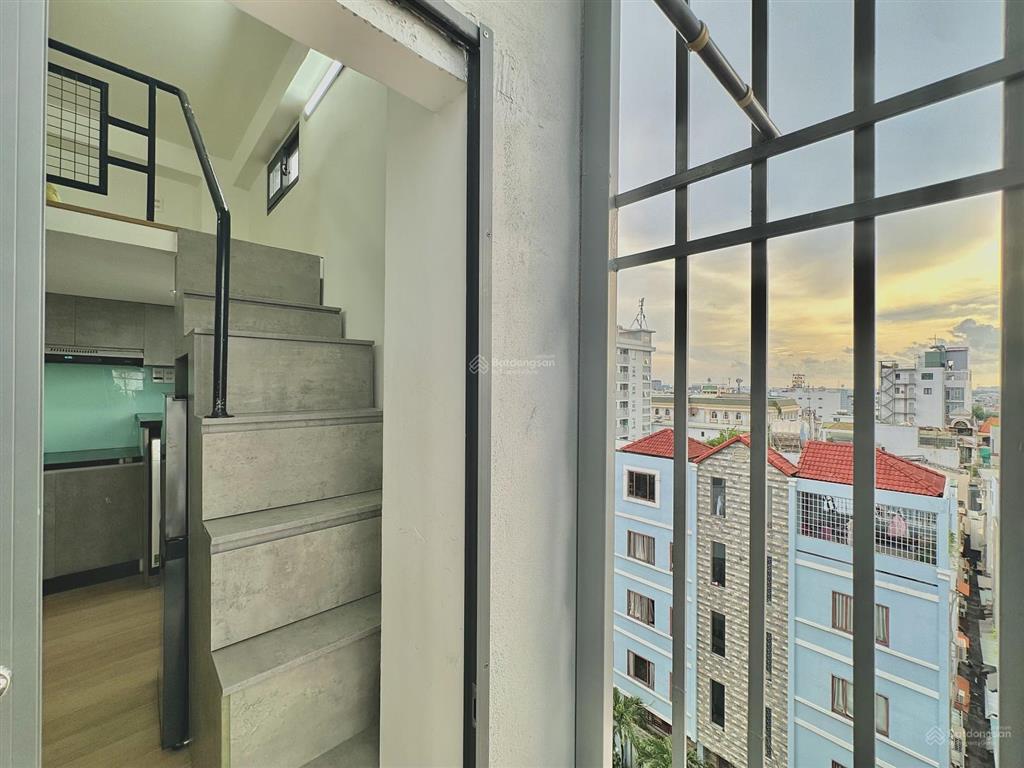 Căn hộ duplex ban công ngay công viên gia định  bv 175