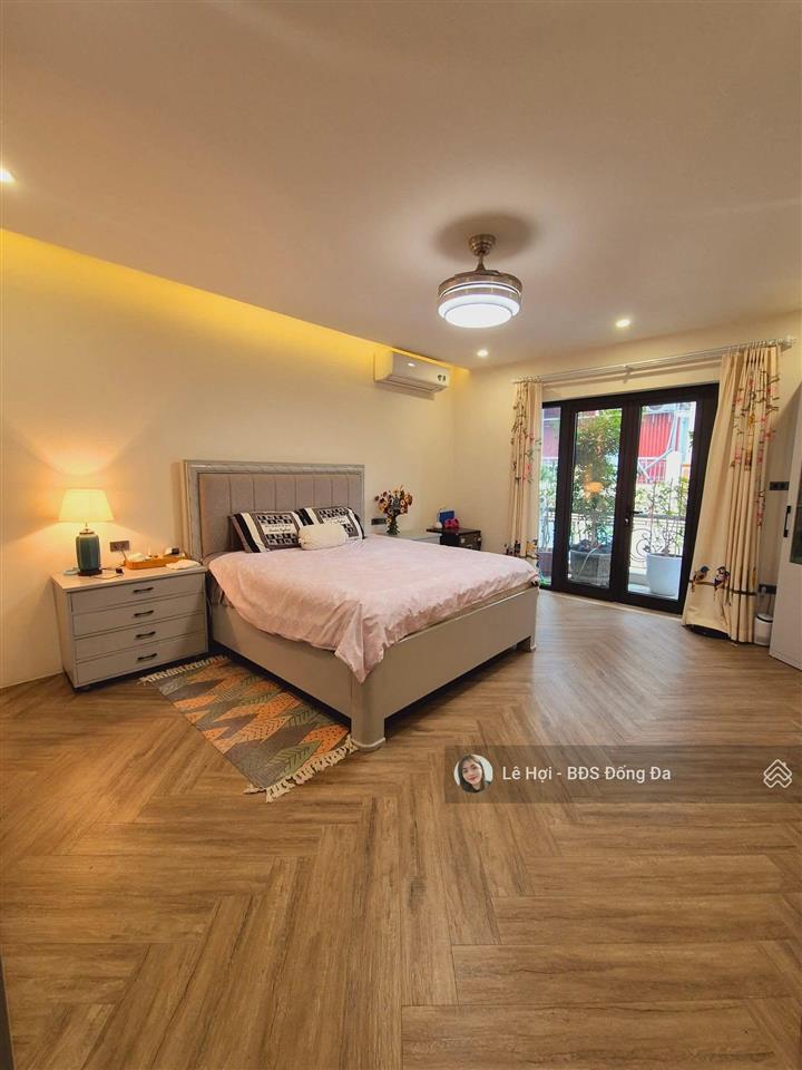 Gấp! bán nhà chùa bộc, đống đa. chỉ 15 tỷ, oto đỗ gần nhà, 20m ra phố, nhà đẹp full đồ ở ngay.