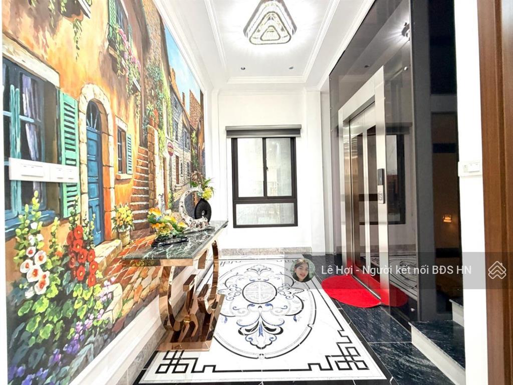 Cần bán nhà đẹp phố hào nam, 62m2 * 6 tầng thang máy, gần oto, khu dân trí cao, an sinh cực đỉnh.