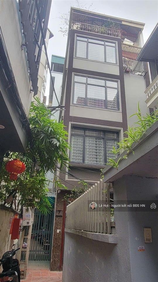 Giá đầu tư, nhà đẹp dân xây phố phạm ngọc thạch  đống đa. 48m2 * 5 tầng, gần phố, khu dân trí cao.