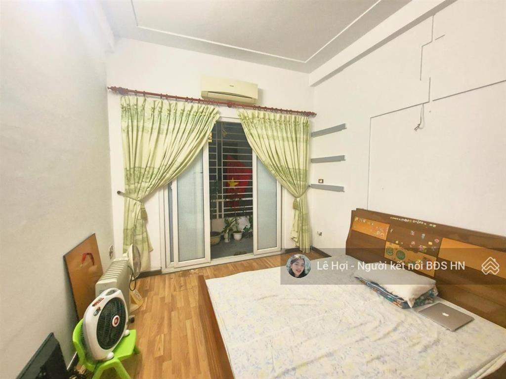 Bán nhà thái thịnh, đống đa. oto đỗ cửa, nhà dân xây 45m2 * 5 tầng kiên cố, gần phố, an sinh đỉnh.
