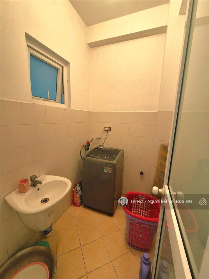 Bán nhà thái thịnh, đống đa. oto đỗ cửa, nhà dân xây 45m2 * 5 tầng kiên cố, gần phố, an sinh đỉnh.