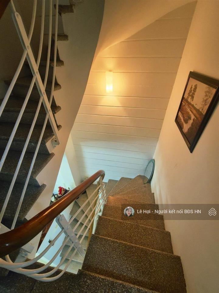 Bán nhà thái thịnh, đống đa. oto đỗ cửa, nhà dân xây 45m2 * 5 tầng kiên cố, gần phố, an sinh đỉnh.