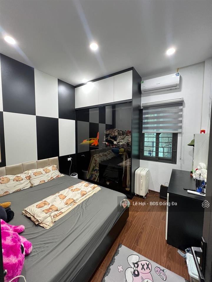 Chỉ 14 tỷ sở hữu nhà đẹp ngay ngã tư sở, phố thịnh quang 52m2 * 5t, thang máy, gần phố, dân trí cao