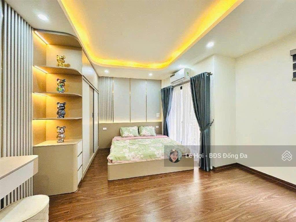 Bán căn nhà siêu đẹp 48m2 * 7 tầng thang máy phố thái thịnh, đống đa. nhà gần phố, có thang máy.