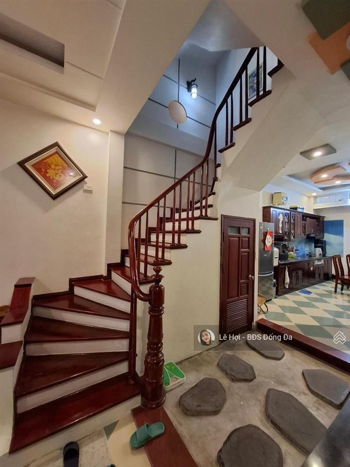 Gấp! bán căn nhà 5 tầng, sổ 55m2 xây kiên cố, gần phố, khu dân trí cao. giá tối ưu thương lượng tốt