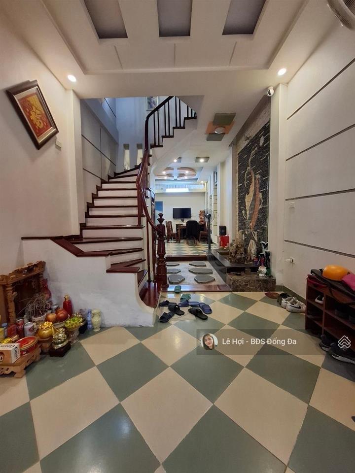 Gấp! bán căn nhà 5 tầng, sổ 55m2 xây kiên cố, gần phố, khu dân trí cao. giá tối ưu thương lượng tốt