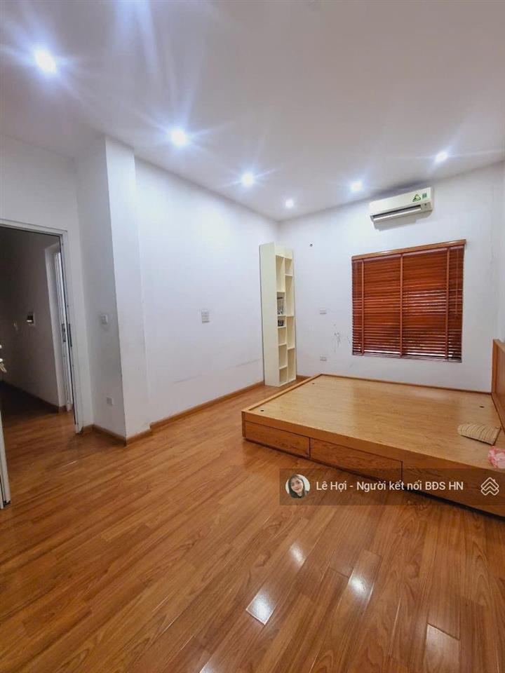 Gấp ! bán căn nhà lô góc phố chùa bộc diện tích khủng 62m2 * 4 tầng, oto tránh, gần phố kinh doanh.
