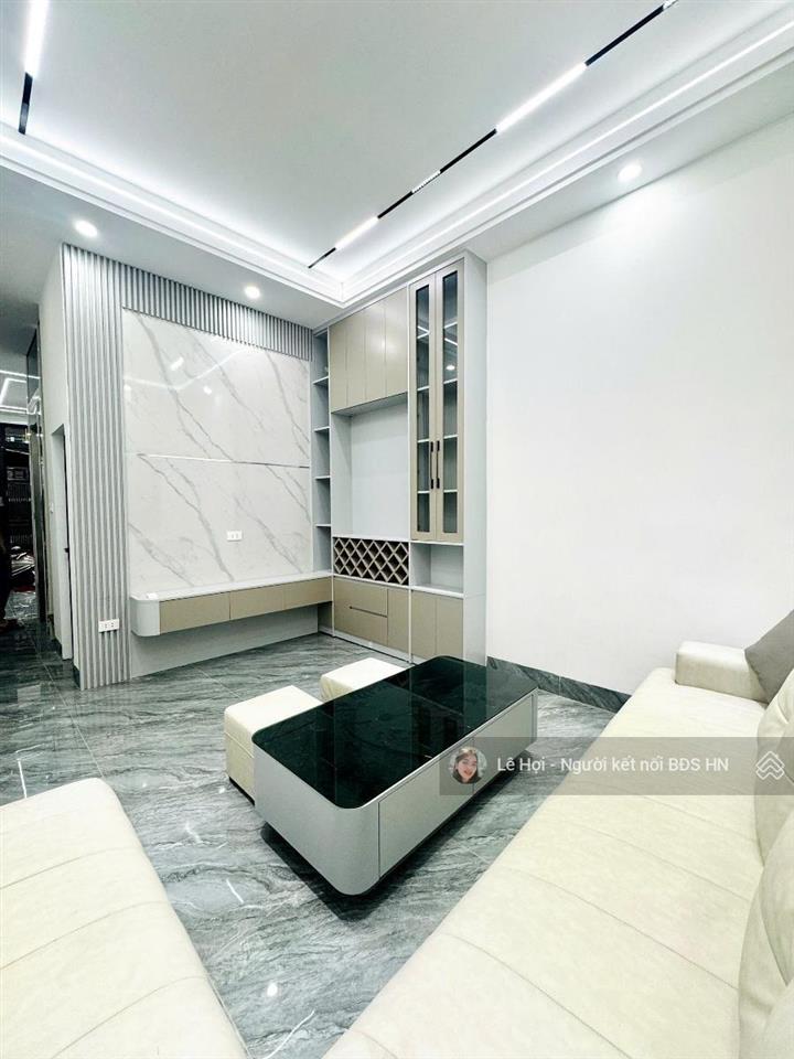 Siêu hiếm! phân lô đống đa, oto dừng đỗ, diện tích 45m2 * 5 tầng thang máy, full nội thất, gần phố.