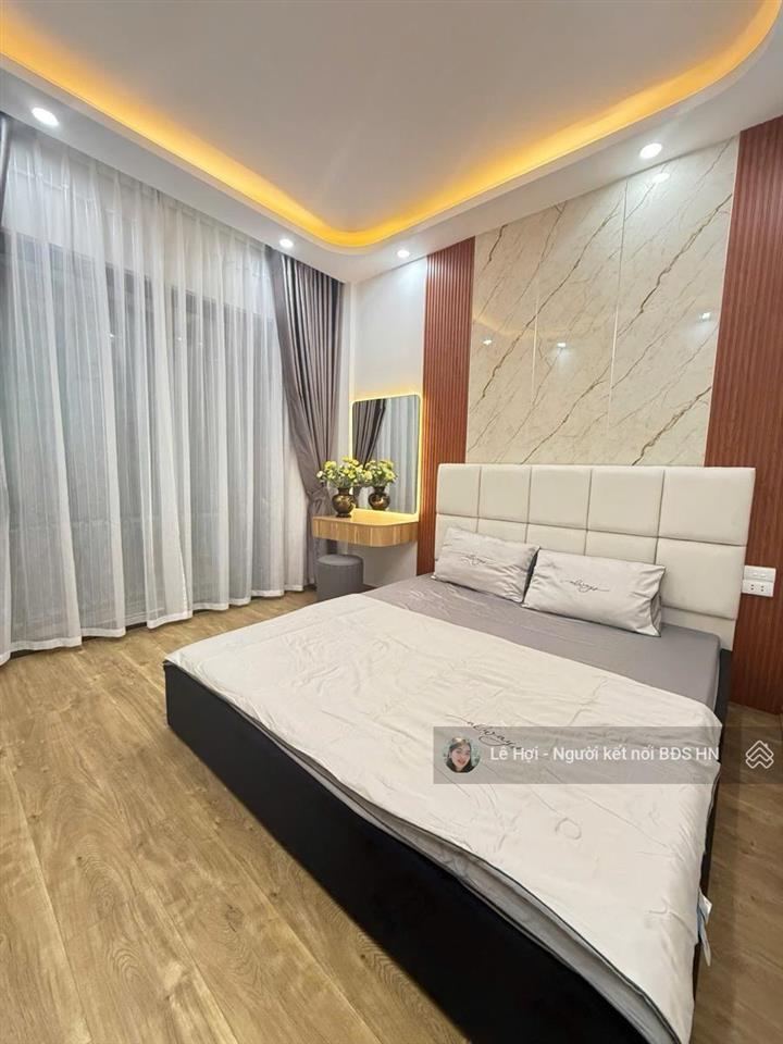 Gấp! bán nhà nguyễn phúc lai 45m2 * 5 tầng thang máy, 25m ra ôtô, full nội thất, sđcc ở ngay.