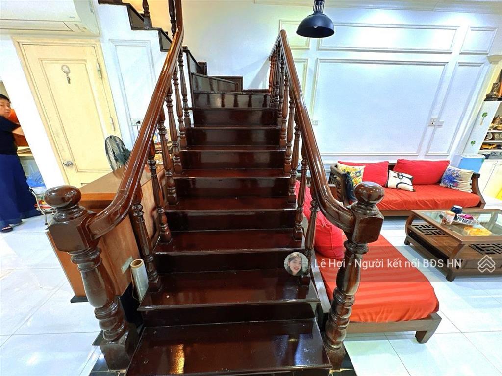 Ô tô đỗ cổng, phố thái hà, đống đa. chỉ 14 tỷ  nhà dân xây chắc chắn, dt 60m, gần phố