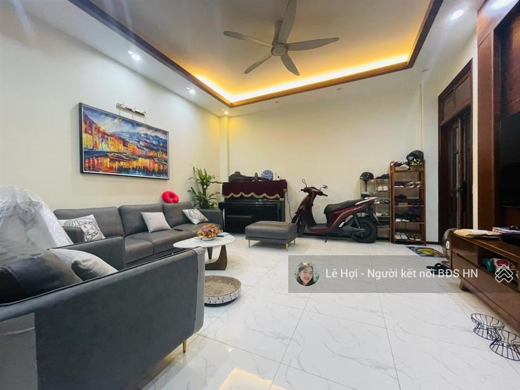 Cần bán gấp. căn nhà tây sơn. ô tô đỗ cửa 48m2*6t thang máy, dân xây chắc chắn, khu dân trí cao