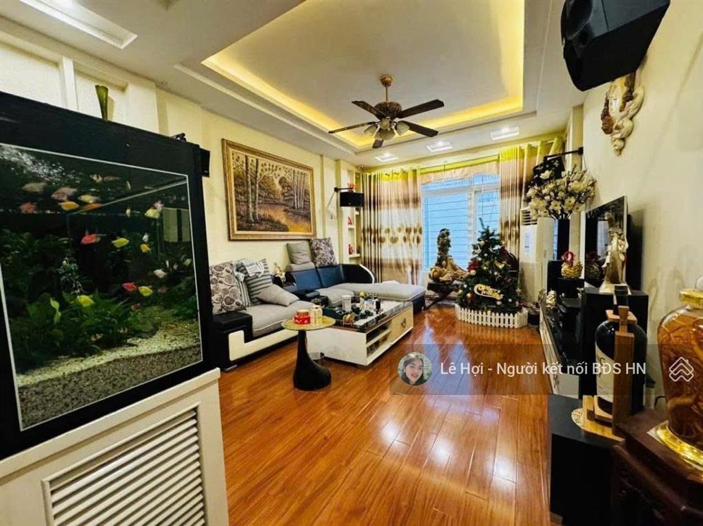 Trường chinh, 14,3 tỷ  đống đa. nhà gần phố, sát ô tô, 55m²  5 tầng, sổ chính chủ, nhà xây mới