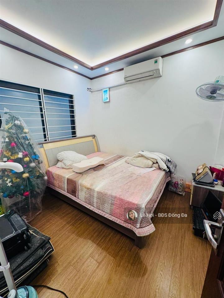 Bán nhà riêng phố tôn đức thắng, đống đa 42m2*6t, oto vào nhà, dân xây kiên cố, khu dân trí cao.