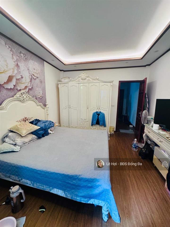 Bán nhà riêng phố tôn đức thắng, đống đa 42m2*6t, oto vào nhà, dân xây kiên cố, khu dân trí cao.