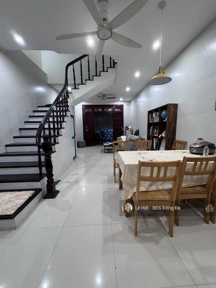 Nhà đẹp phố hoàng cầu, đống đa. nhà 2 mặt ngõ, dt 60m2 * 5 tầng dân xây, gần hồ, khu phân lô.