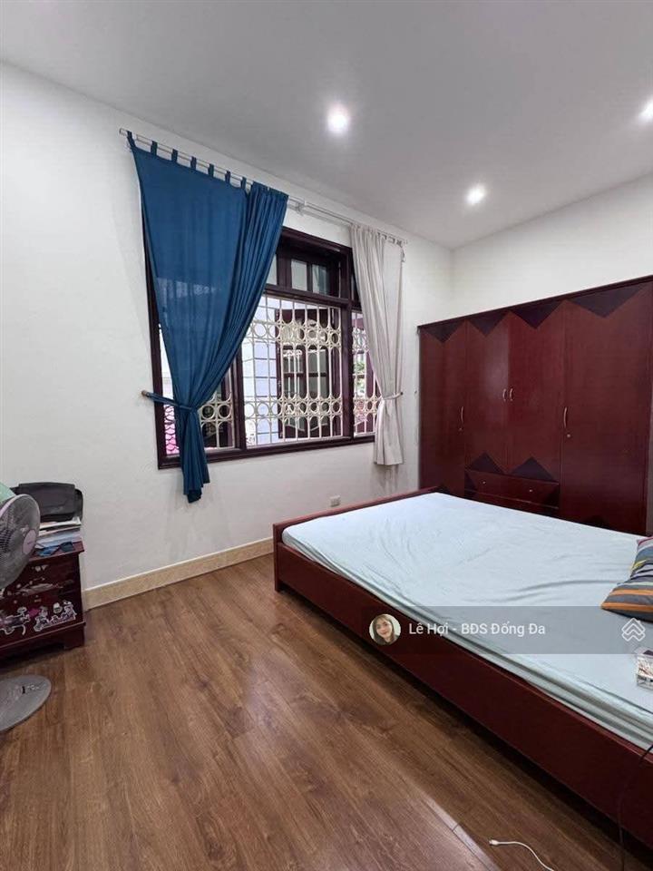 Nhà đẹp phố hoàng cầu, đống đa. nhà 2 mặt ngõ, dt 60m2 * 5 tầng dân xây, gần hồ, khu phân lô.
