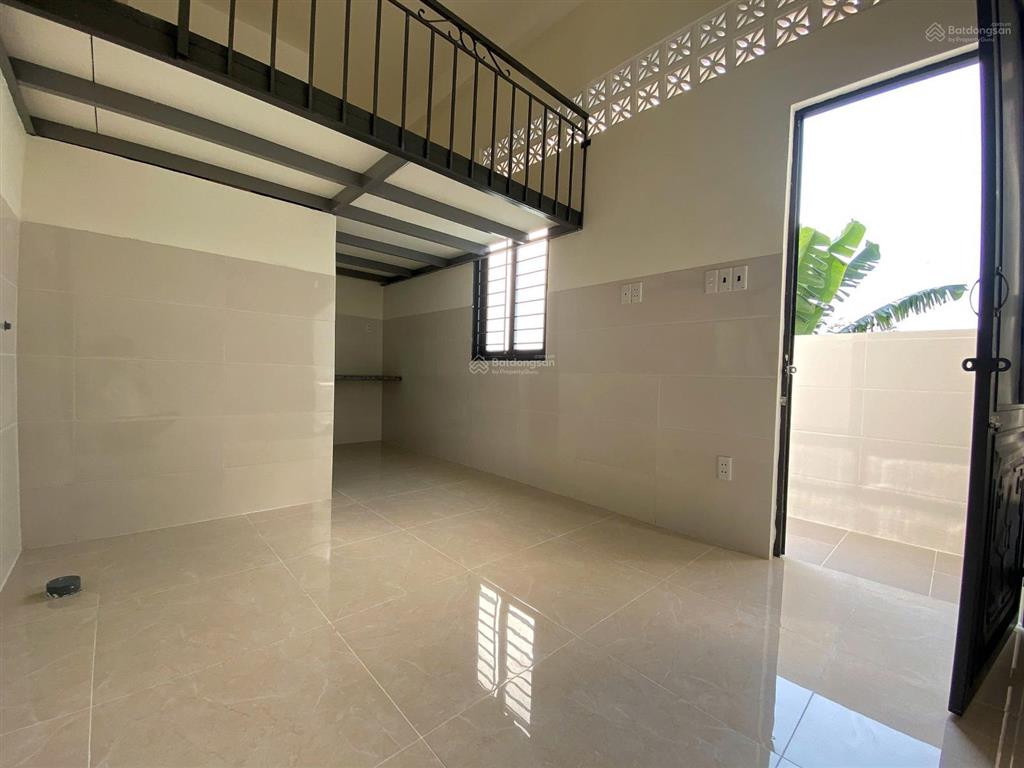 Nhà diện tích sử dụng lớn đường số 9, linh tây