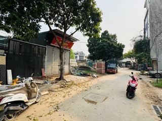 50m phân lô vỉa hè  dịch vụ yên nghĩa  không lỗi