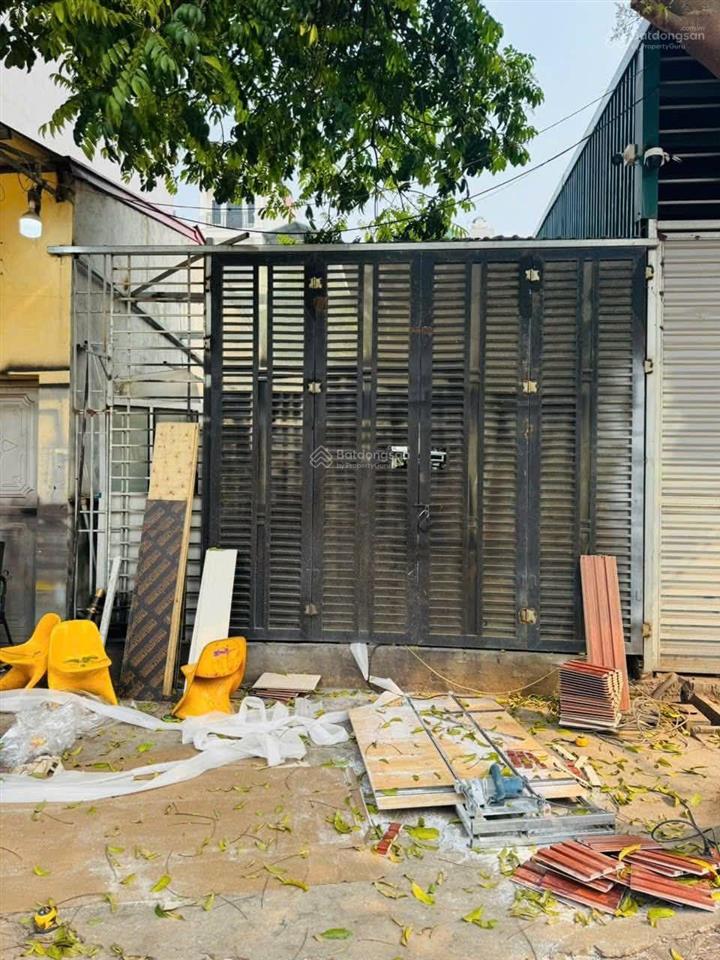 50m phân lô vỉa hè  dịch vụ yên nghĩa  không lỗi