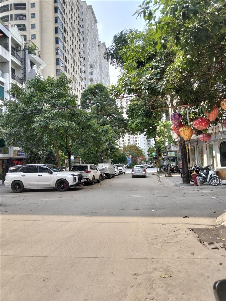 Bán nhà kđt văn khê, hà đông 50m 5 tầng 14,5 tỷ ctl
