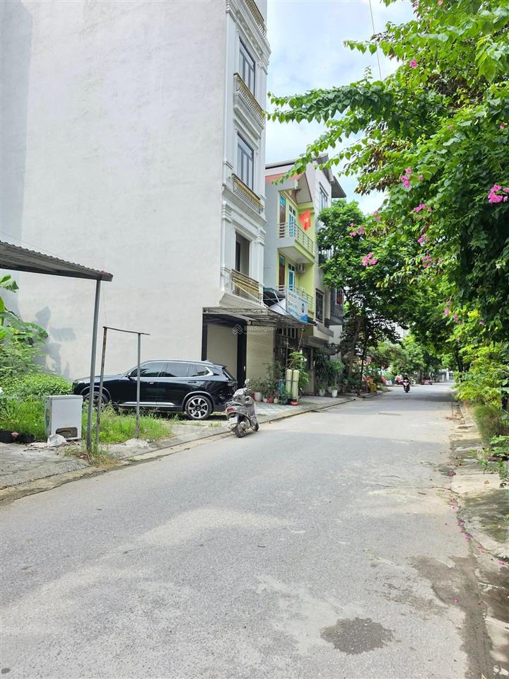 Bán lô đất dịch vụ yên nghĩa 50m không lỗi 9 tỷ có thương lượng thêm