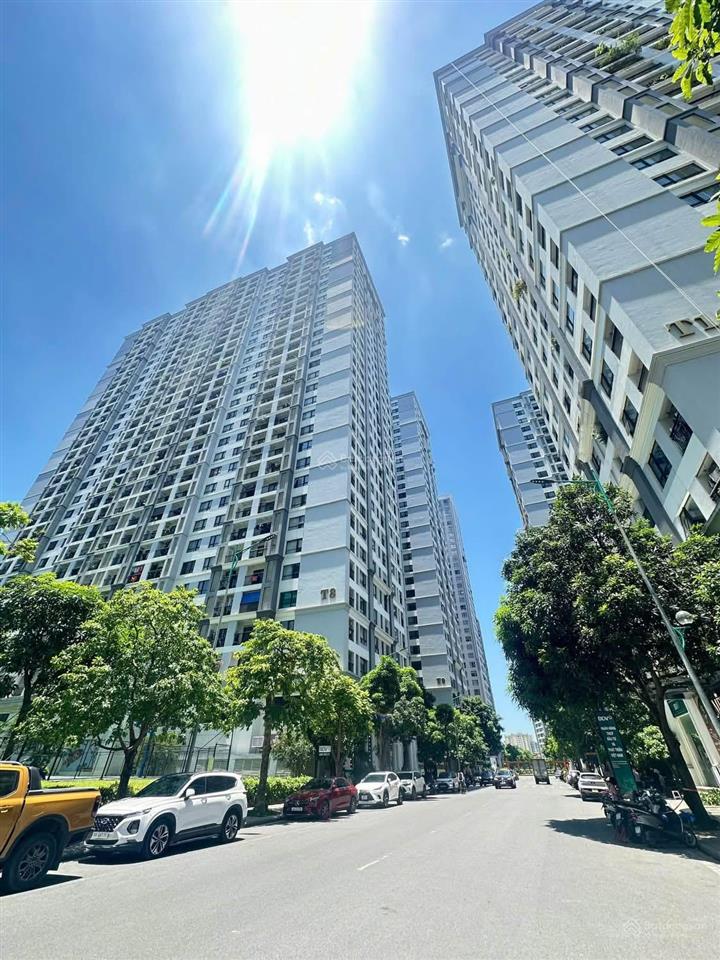 Bán căn hộ times city tầng cao ban công hướng nam sổ đỏ sẵn sàng dt 76m t 31 giá nhỉnh