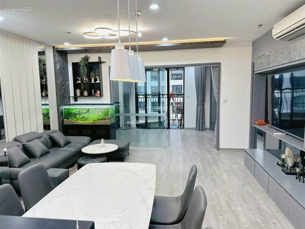 Căn hộ cao cấp times city căn góc 3 ban công full nội thất, ở ngay dt 101m  t19 vị trí tim