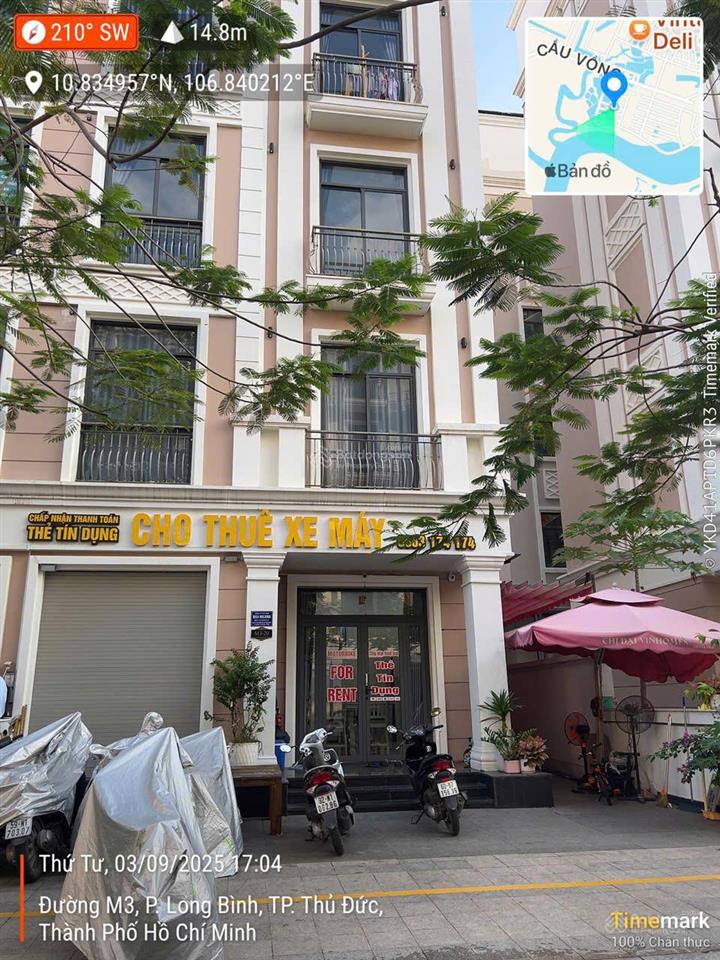 Bán cắt lỗ nhà phố xẻ khe cực phẩm vinhomes grand park