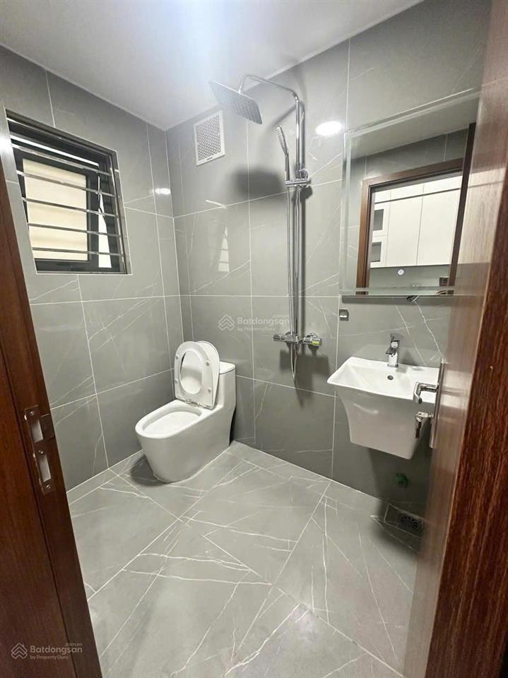 Bán căn hộ chung cư 50m2, giá thỏa thuận tại tòa n2b hoàng minh giám, yên hòa, cầu giấy, hà nội