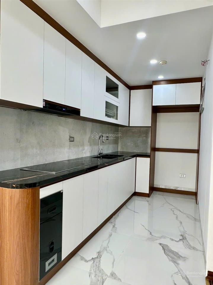 Bán gấp căn hộ cc 90m2 tại n09 thành thái, dịch vọng, cầu giấy, hà nội, giá nhỉnh 8 tỷ.