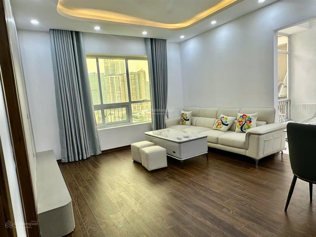 Bán gấp căn hộ cc 90m2 tại n09 thành thái, dịch vọng, cầu giấy, hà nội, giá nhỉnh 8 tỷ.