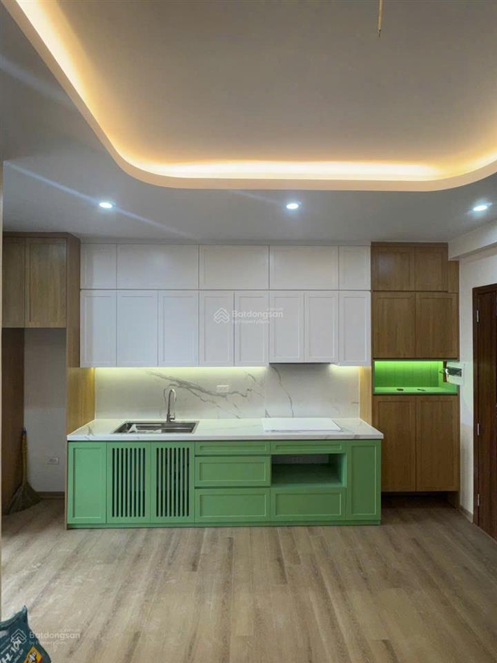 Bán cc 3pn, 2wc, 80m2 giá thỏa thuận tại phố nguyễn ngọc vũ, view đẹp hot! giá nhỉnh 6 tỷ.
