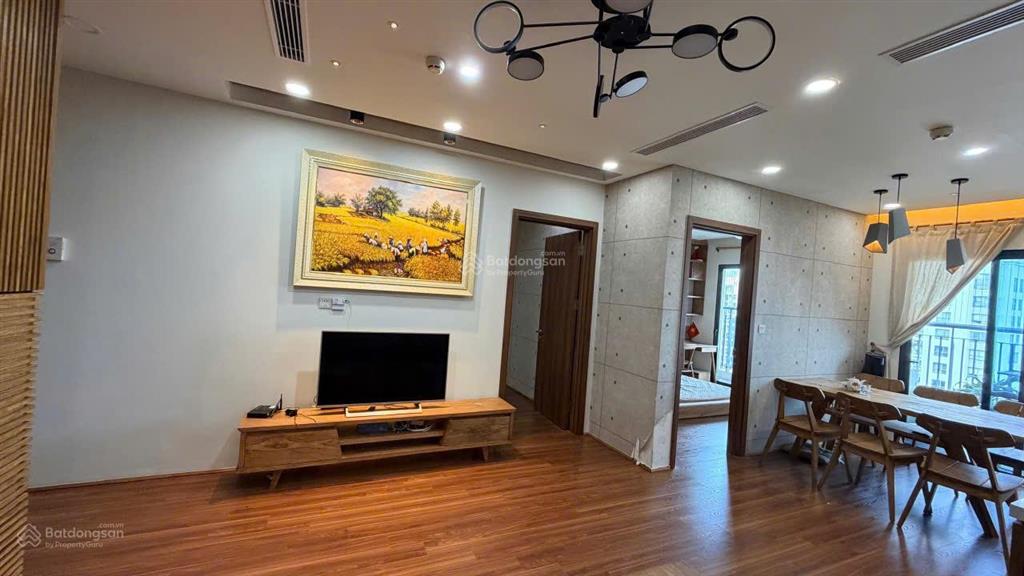 Cho thuê gấp cc 3pn, 2wc, 96m2 tại golden park tower, 22 triệu vnd