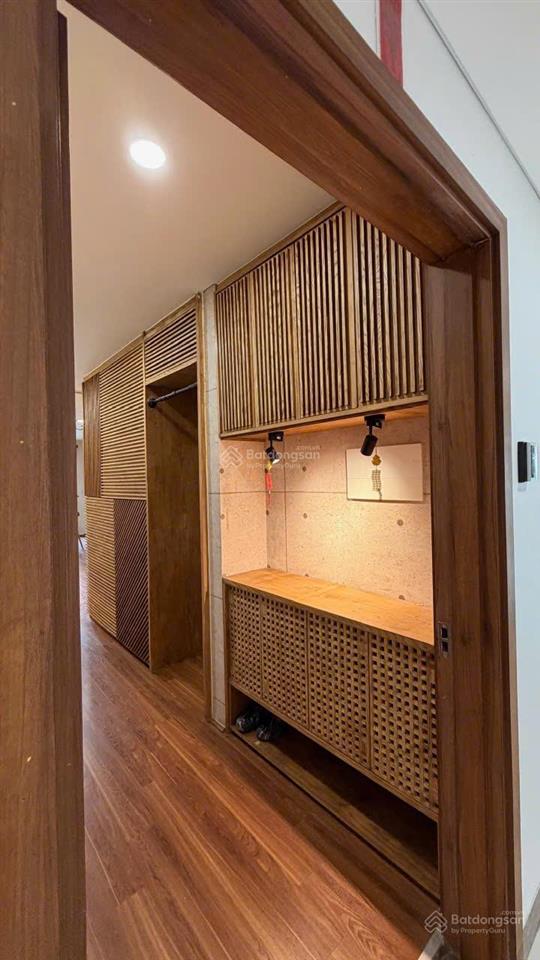 Cho thuê gấp cc 3pn, 2wc, 96m2 tại golden park tower, 22 triệu vnd