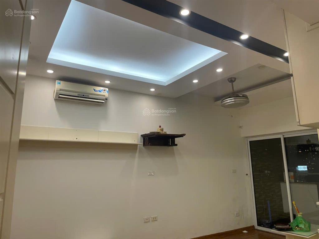 Bán cc 2pn, 1wc, 62m2 tại 38 hoàng ngân, thanh xuân bắc, q. thanh xuân, 4,45 tỷ.