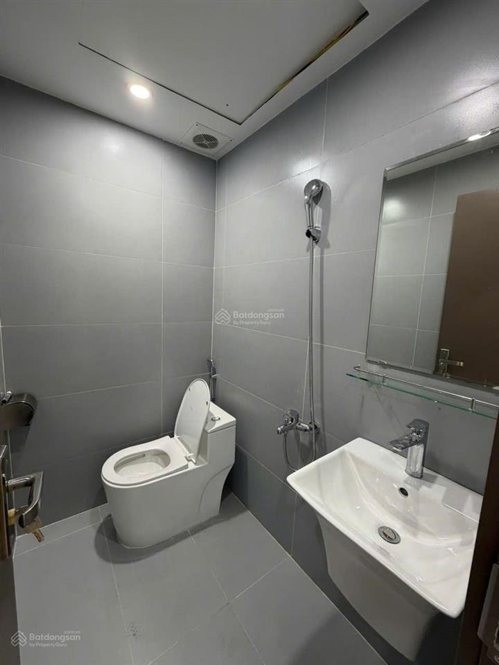 Căn hộ cc đẹp xuất sắc tại n2c hoàng minh giám, 4,9 tỷ, 58m2, 2pn, 2wc. (siêu hót).