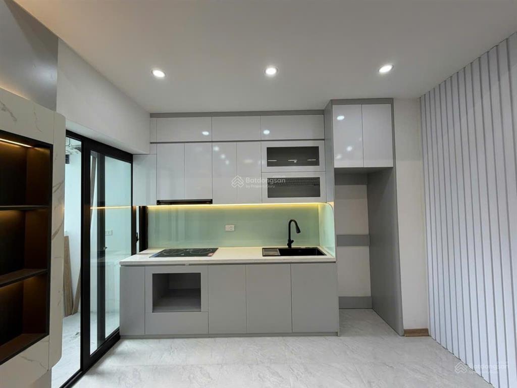 Căn hộ cc đẹp xuất sắc tại n2c hoàng minh giám, 4,9 tỷ, 58m2, 2pn, 2wc. (siêu hót).