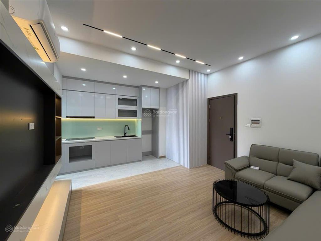 Căn hộ cc đẹp xuất sắc tại n2c hoàng minh giám, 4,9 tỷ, 58m2, 2pn, 2wc. (siêu hót).
