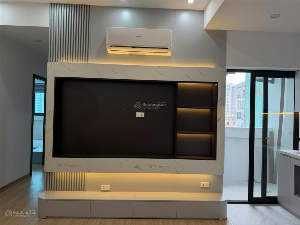 Căn hộ cc đẹp xuất sắc tại n2c hoàng minh giám, 4,9 tỷ, 58m2, 2pn, 2wc. (siêu hót).