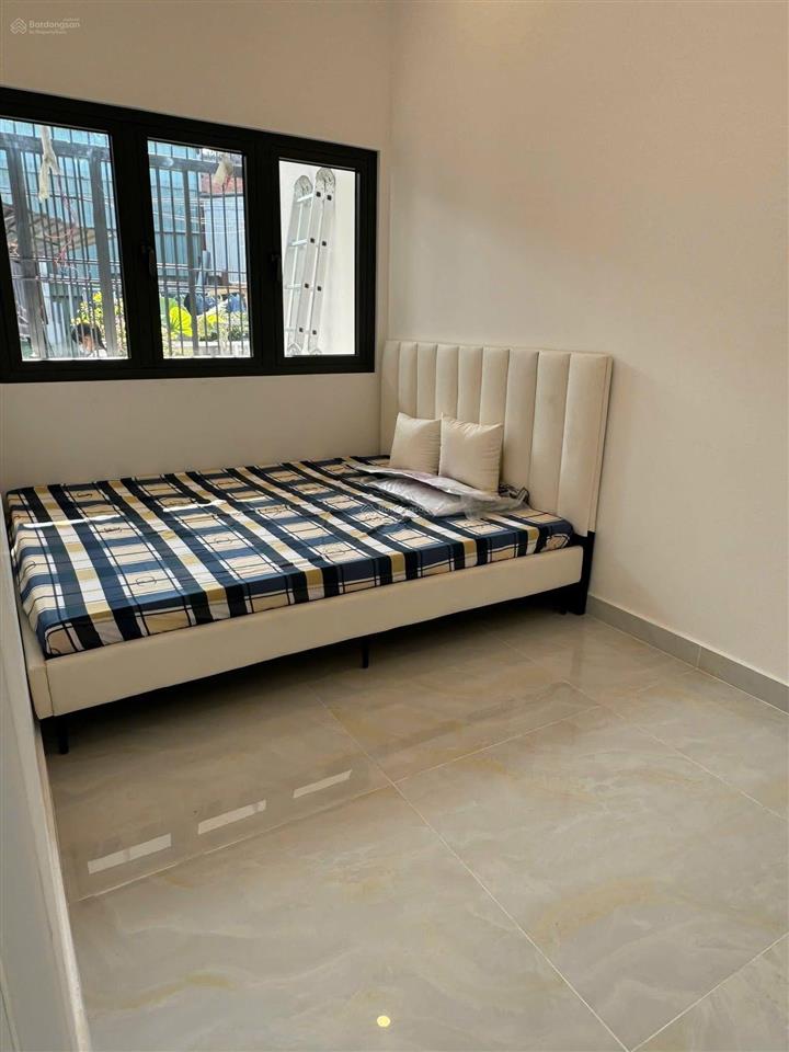 71tr/m2 bán gấp nhà 53m2 dtxd  giá chỉ 3.8 tỷ  có pn trệt