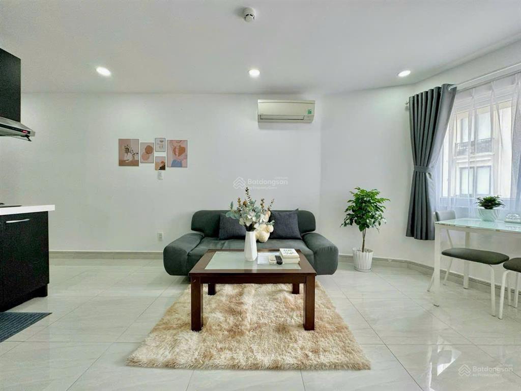 Trống lại siêu phẩm 2 phòng ngủ gần sân bay tân sơn nhất  vòng xoay lăng cha cả  cv hoàng văn thụ